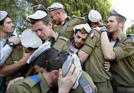  2014 idf-mourning-casualty.jpg