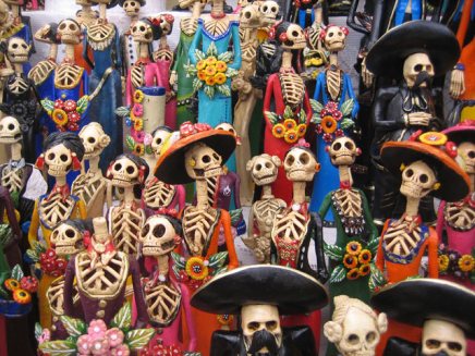 Sanat Muerte on the cross in Catholic Mexico The skulls are on the altar