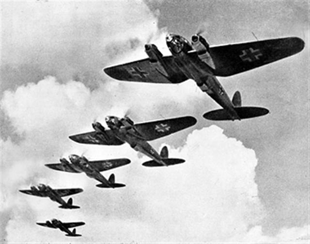 German bombers over London on 1940. 