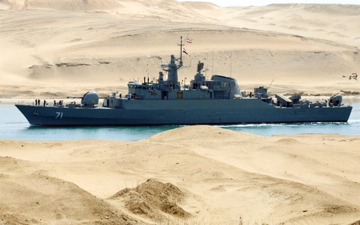 An Iranian battleship on its way through Suez on 22feb 2011.