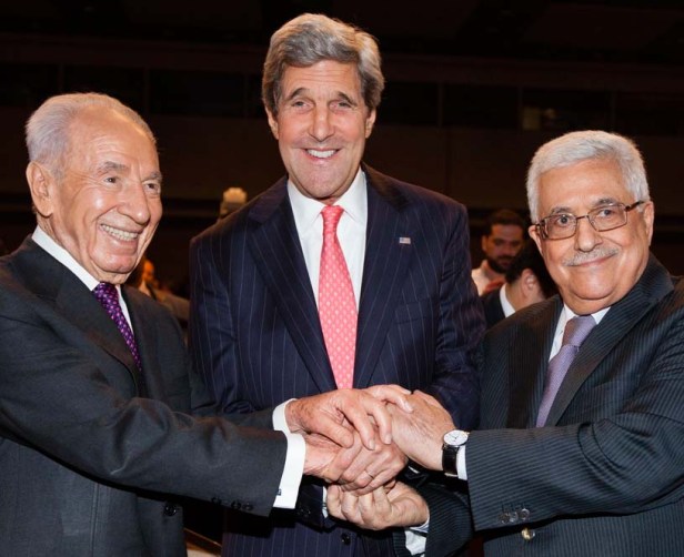 An unholy alliance. Shimon Perses support forces that works for the destruction of Israel. 